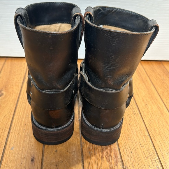 Frye Harness 8R - Picture 2 of 6